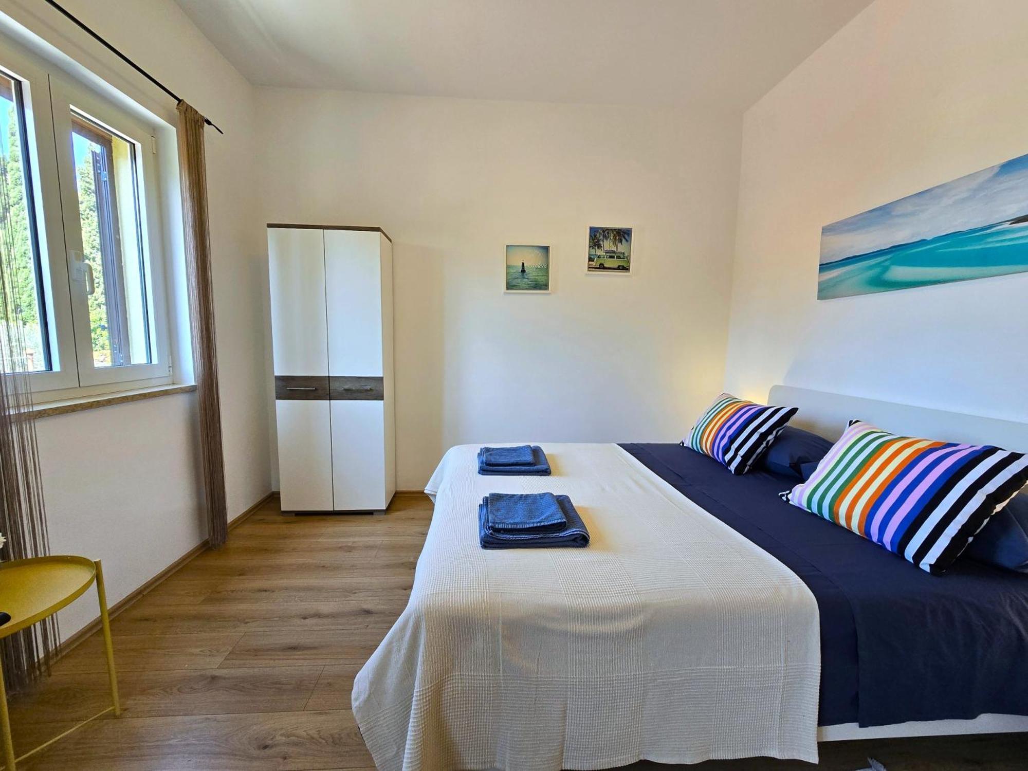 Apartments&Rooms Chiara Rovigno Esterno foto
