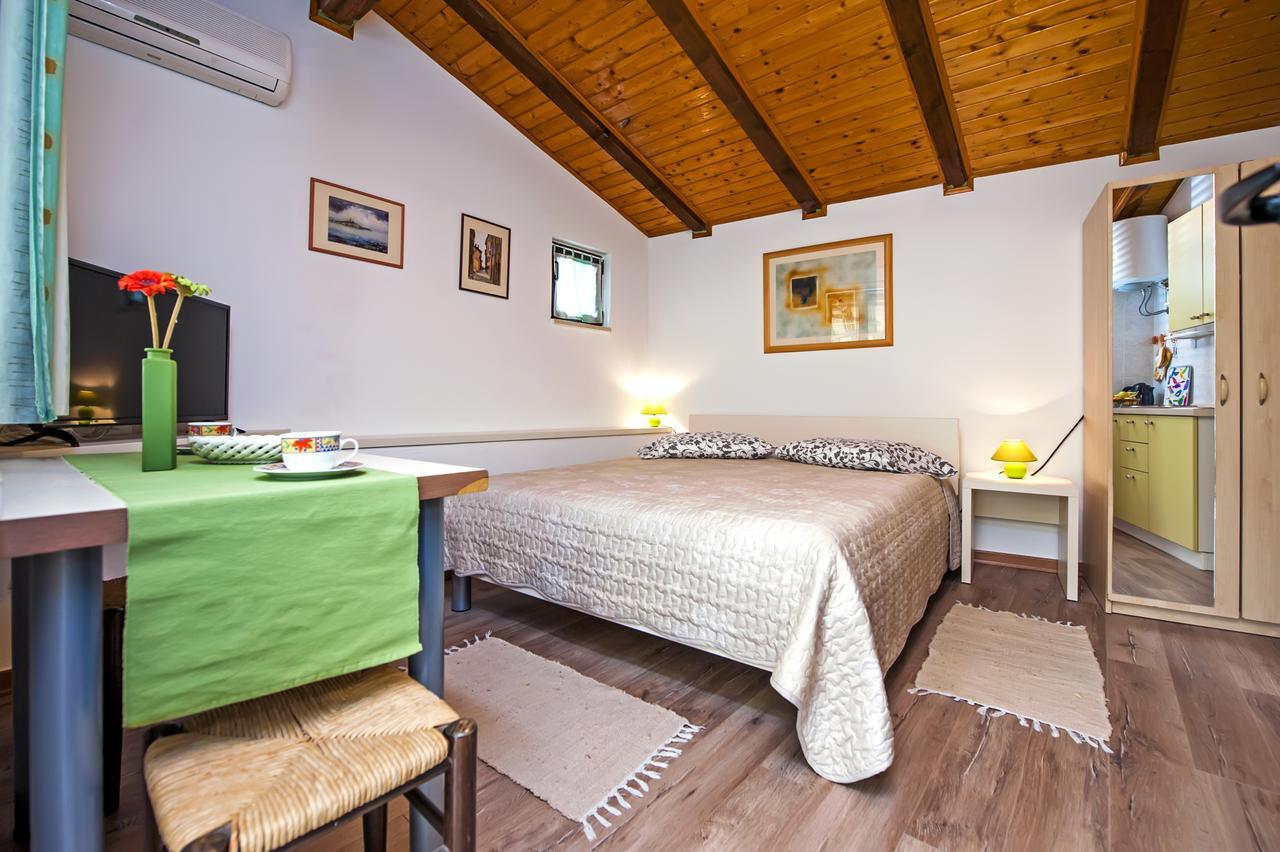 Apartments&Rooms Chiara Rovigno Camera foto