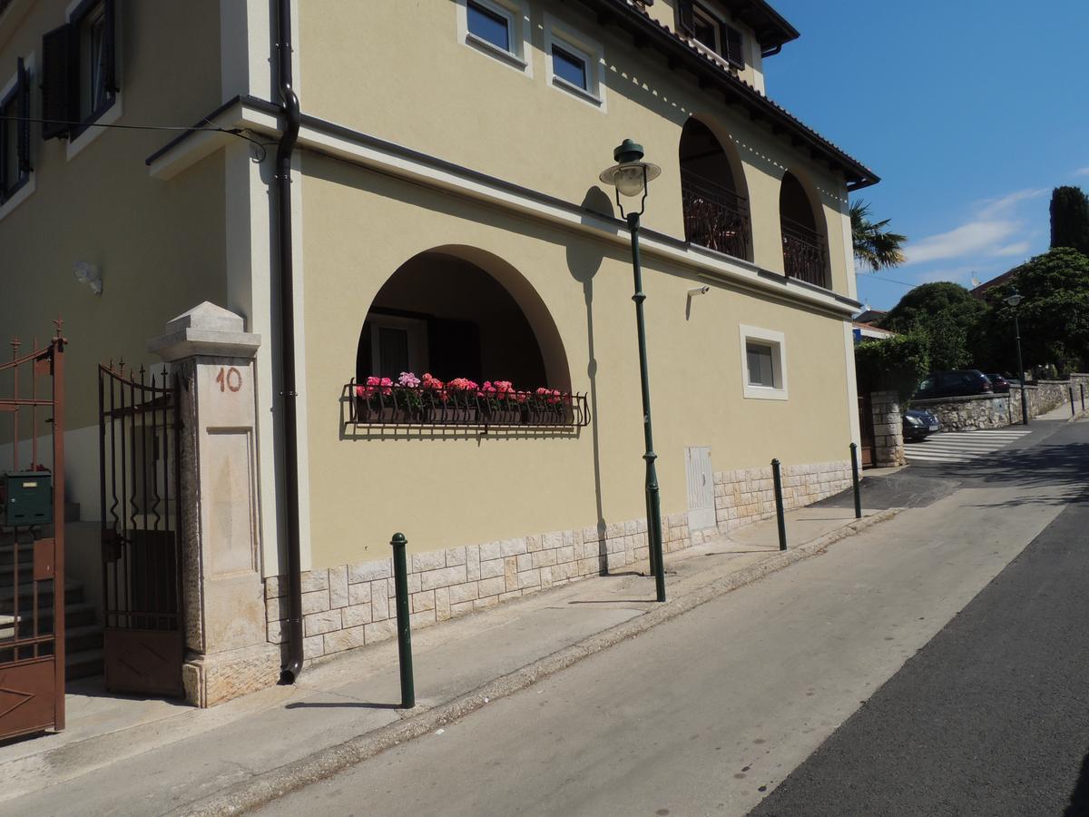 Apartments&Rooms Chiara Rovigno Esterno foto